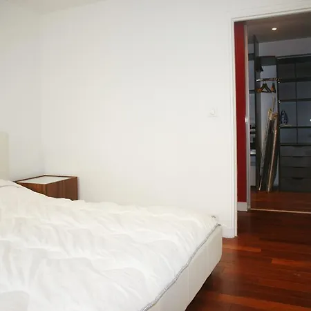 Rollin - 6 Adults Apartment